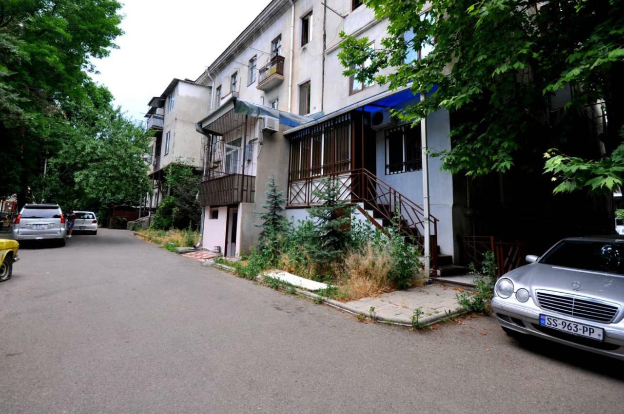 Апартаменты Dani Home Тбилиси Экстерьер фото